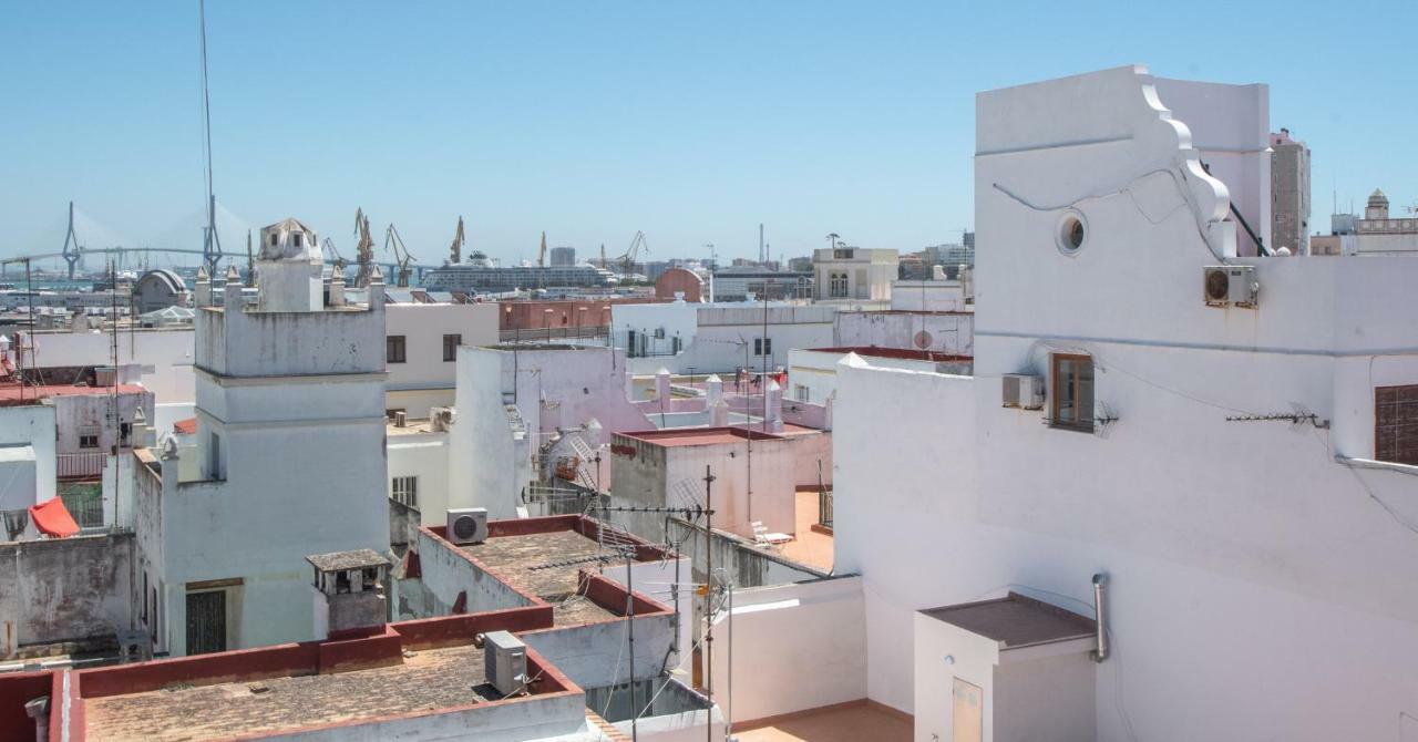 Apartamento Aires Mediterraneos Apartment Cádiz Exterior photo