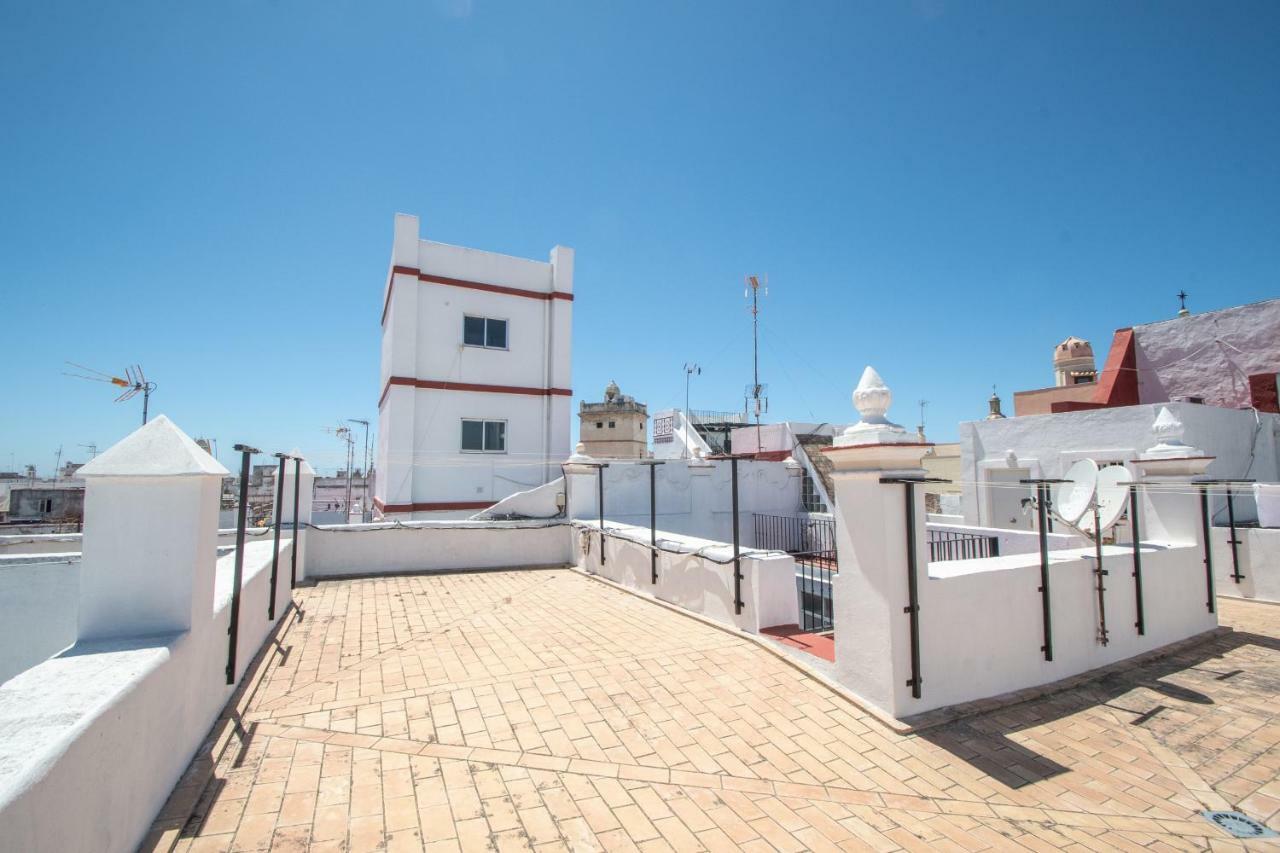 Apartamento Aires Mediterraneos Apartment Cádiz Exterior photo