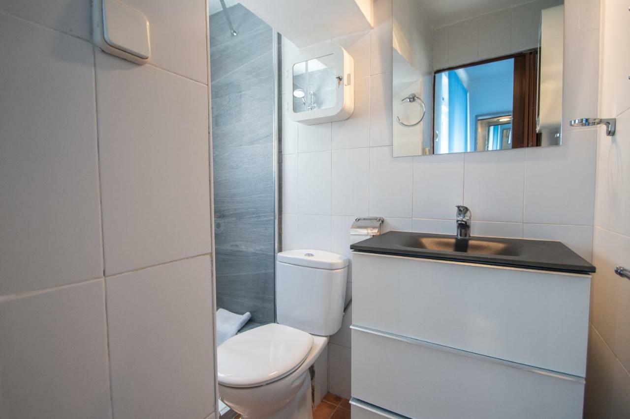 Apartamento Aires Mediterraneos Apartment Cádiz Exterior photo